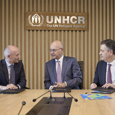 Inditex and UNHCR strengthen partnership to improve safety and climate resilience in Rohingya refugee camps in Bangladesh